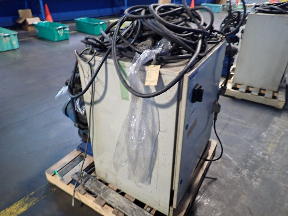 Yaskawa Motoman Robot - Mh6