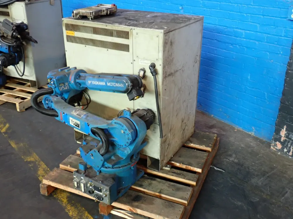 Yaskawa Motoman Robot - Mh6