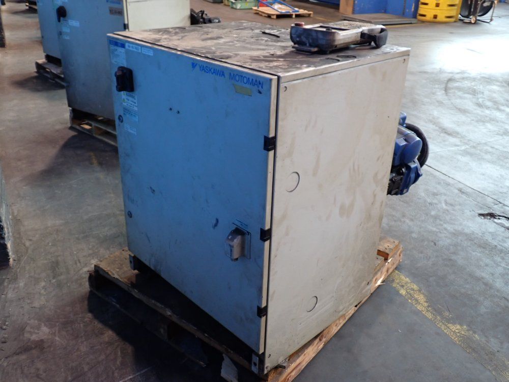 Yaskawa Motoman Robot - Mh6
