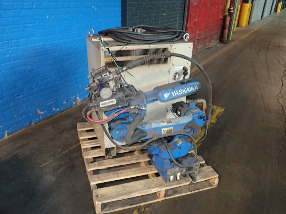 Yaskawa Motoman Robot - Mh6