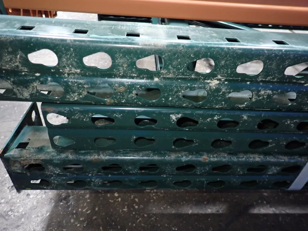 Pallet Racking - Teardrop