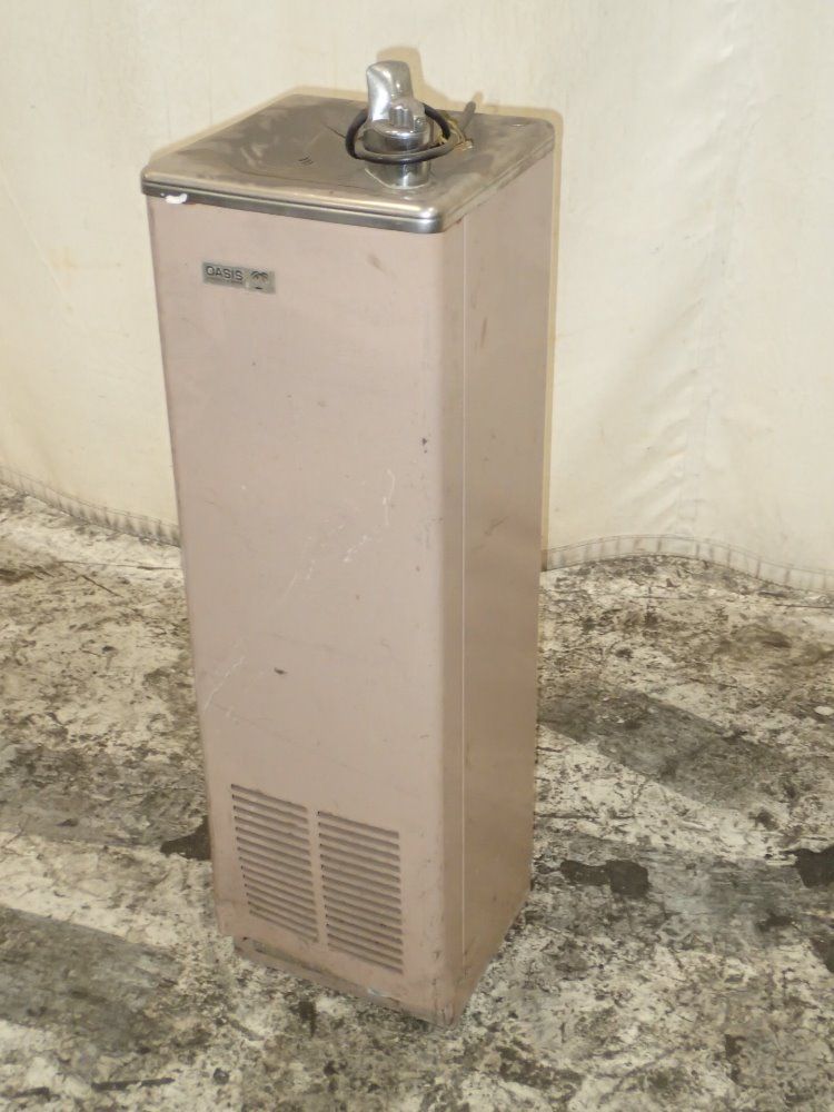 Ebco Water Fountain - Oasis