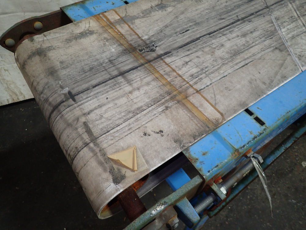 New London Engineering 16'' W X 59'' Belt Conveyor - 200-16-5