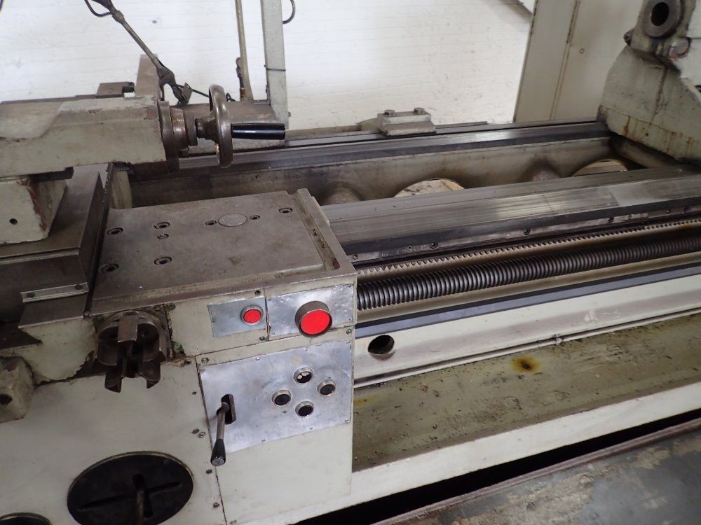 Tos Sus Lathe