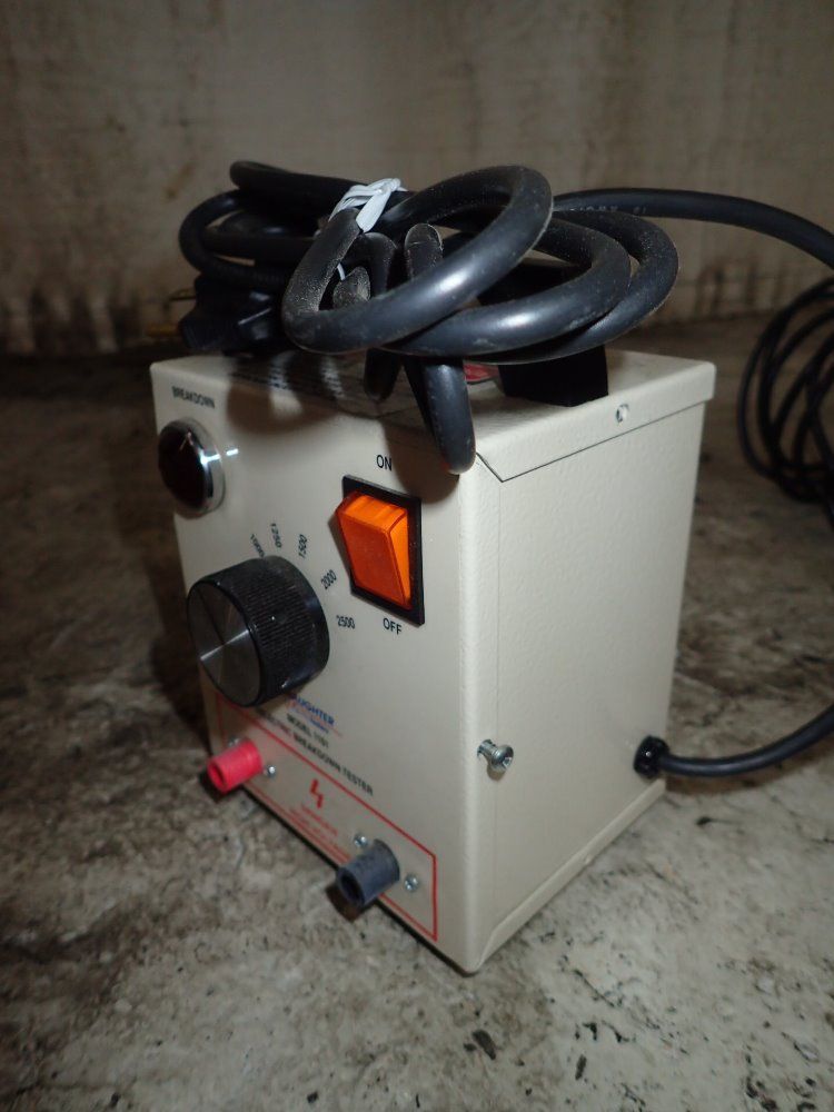 Slaughter Dielectric Breakdown Tester