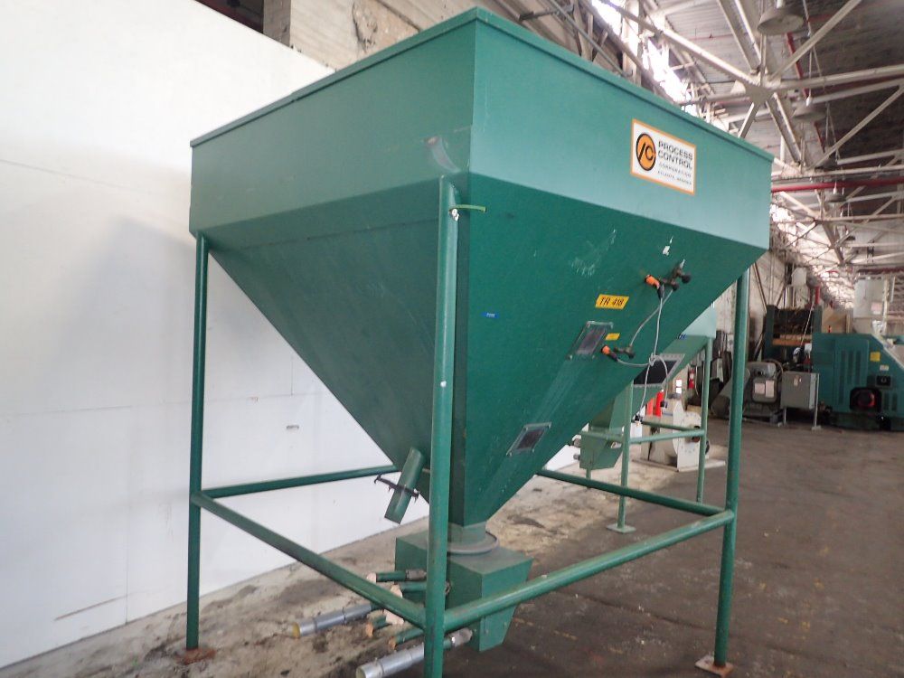 Process Control Hopper