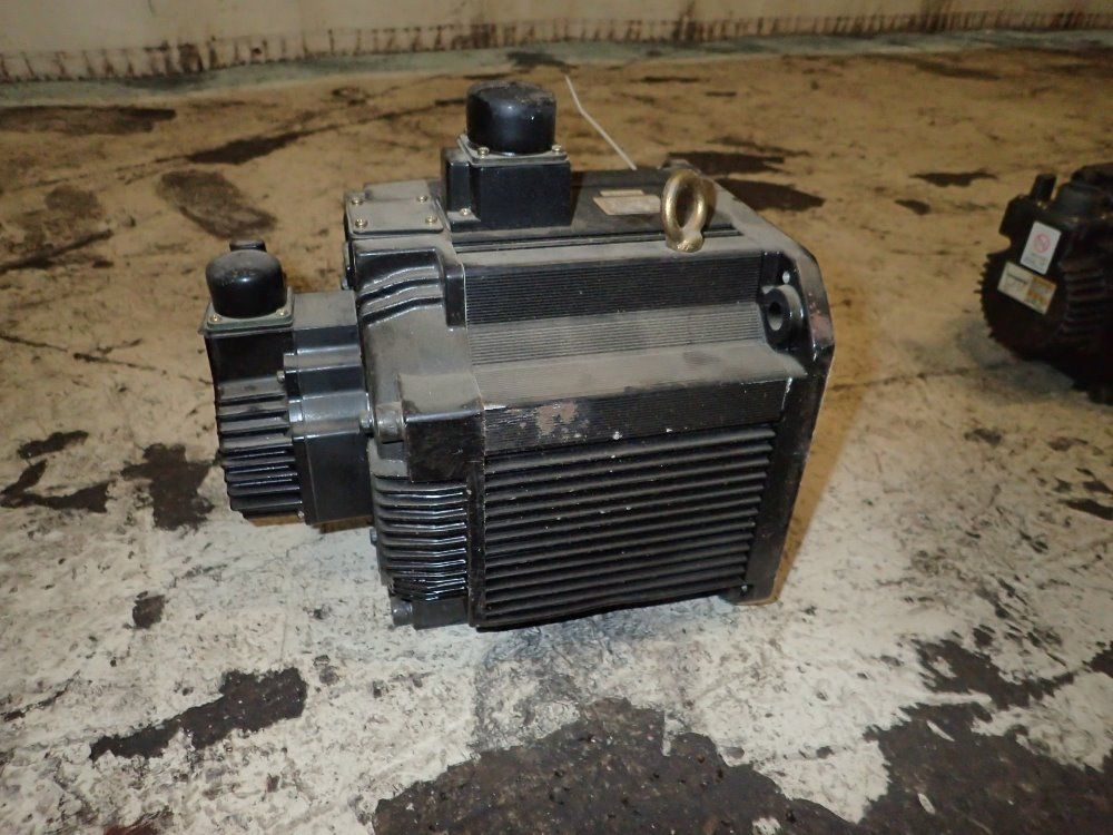 Yaskewa Servo Motor
