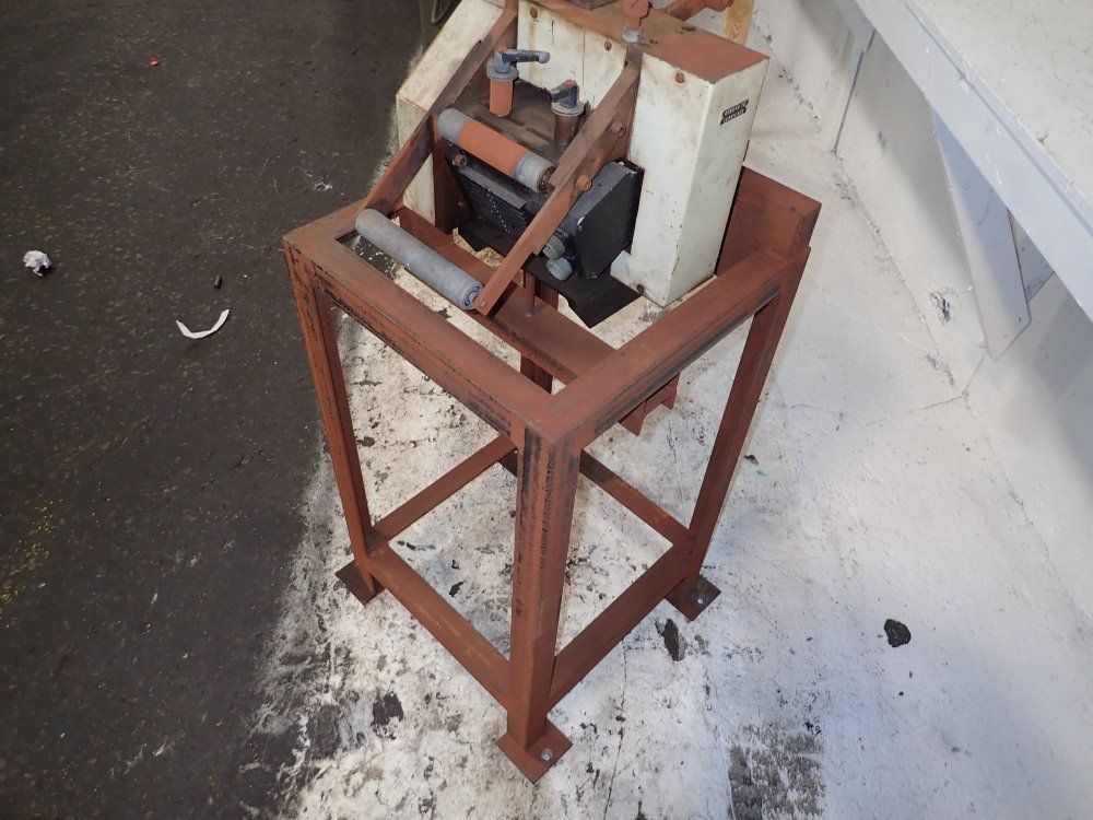 Dickerman Feeder/straightener