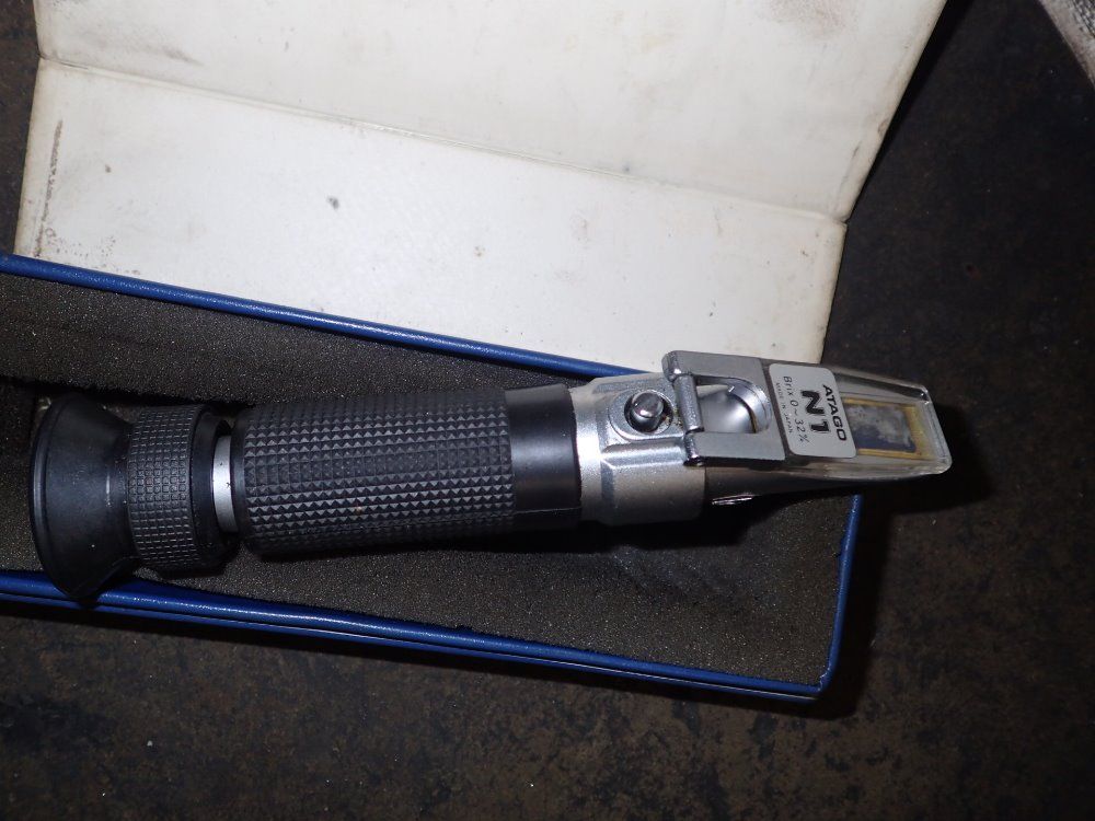 Atago Hand Refractometer