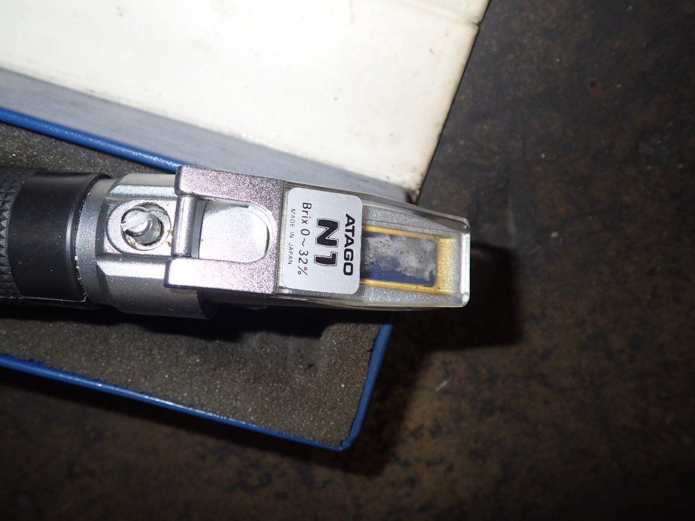 Atago Hand Refractometer