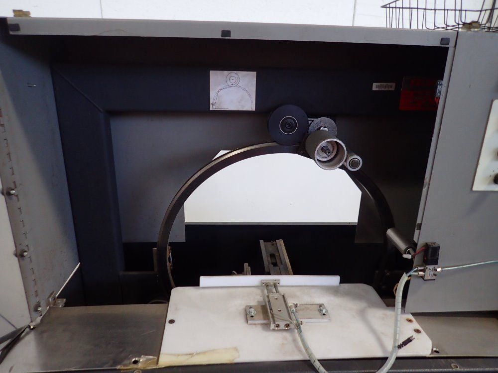 Felins Banding Machine