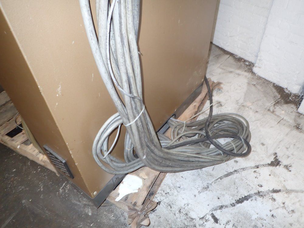 Dbm Italo Filling Station