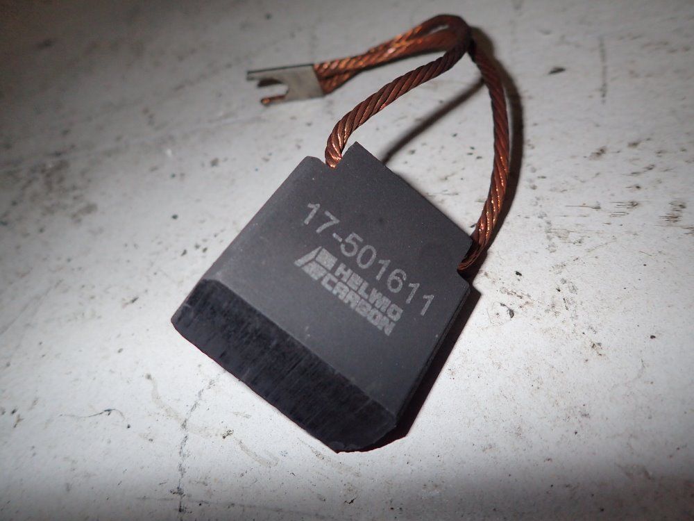 Hewlig Carbon Carbon Brushes