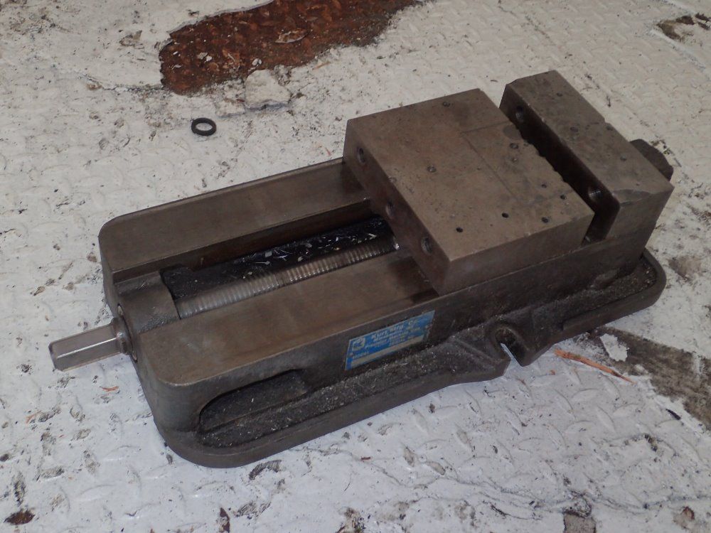 Kurt Mfg Vise