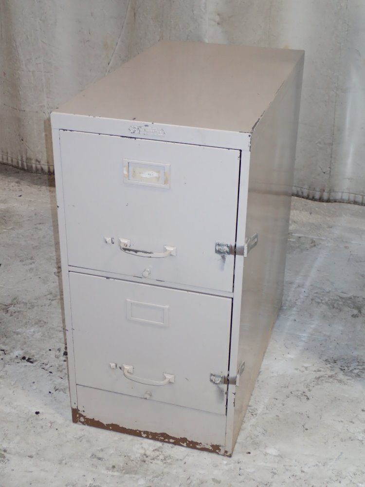 Steelmaster File Cabinet