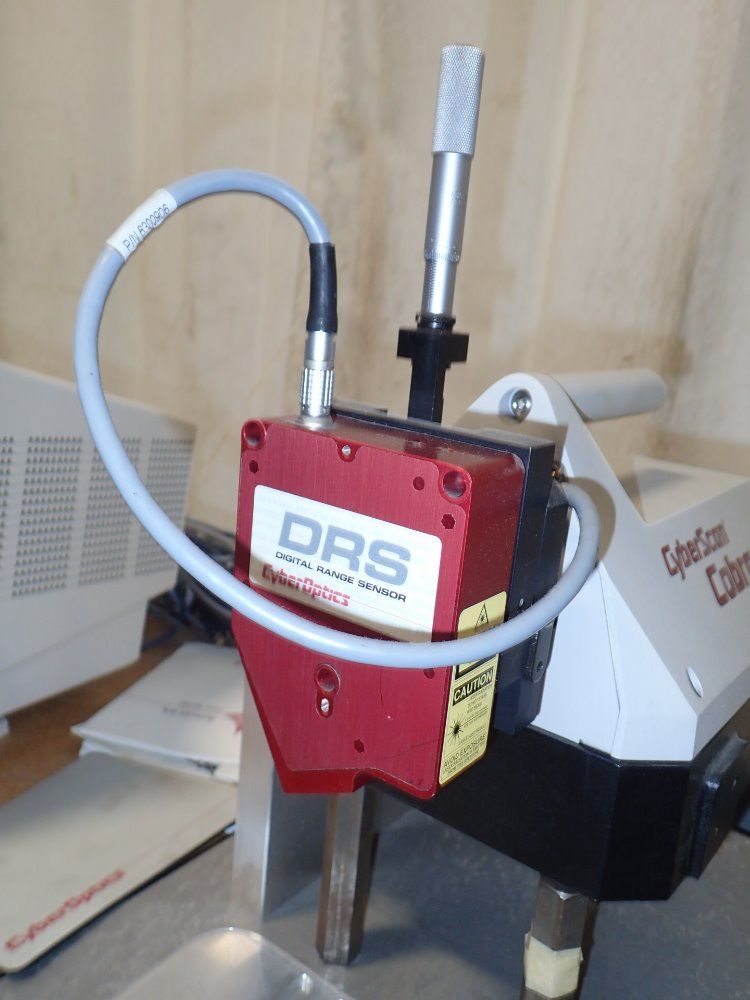 Cyberscan / Cyber Optics Digital Range Sensor