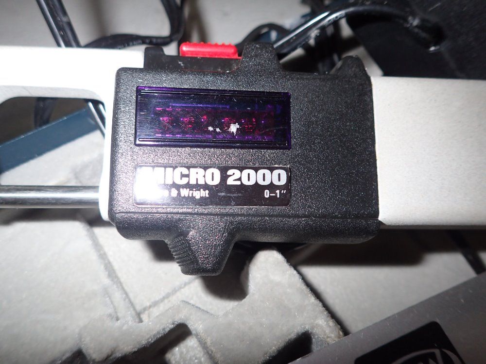 Moore & Wright Digital Micrometer