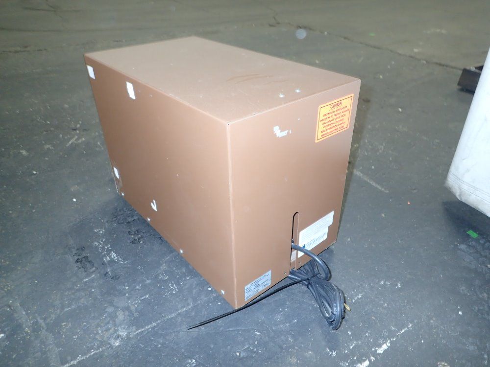 Magnetic Instraments Magnet Charger