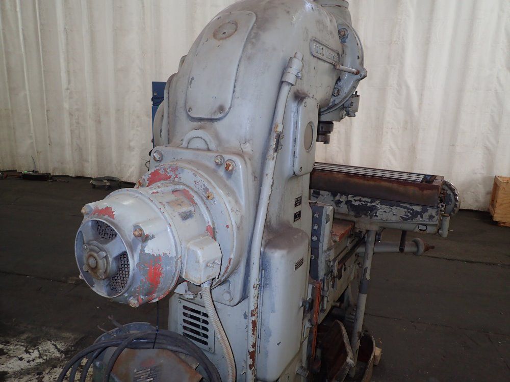 Fritz Werner Vertical Mill