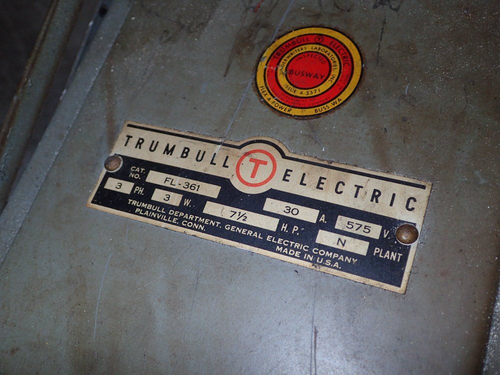 General Electric Bus Plug