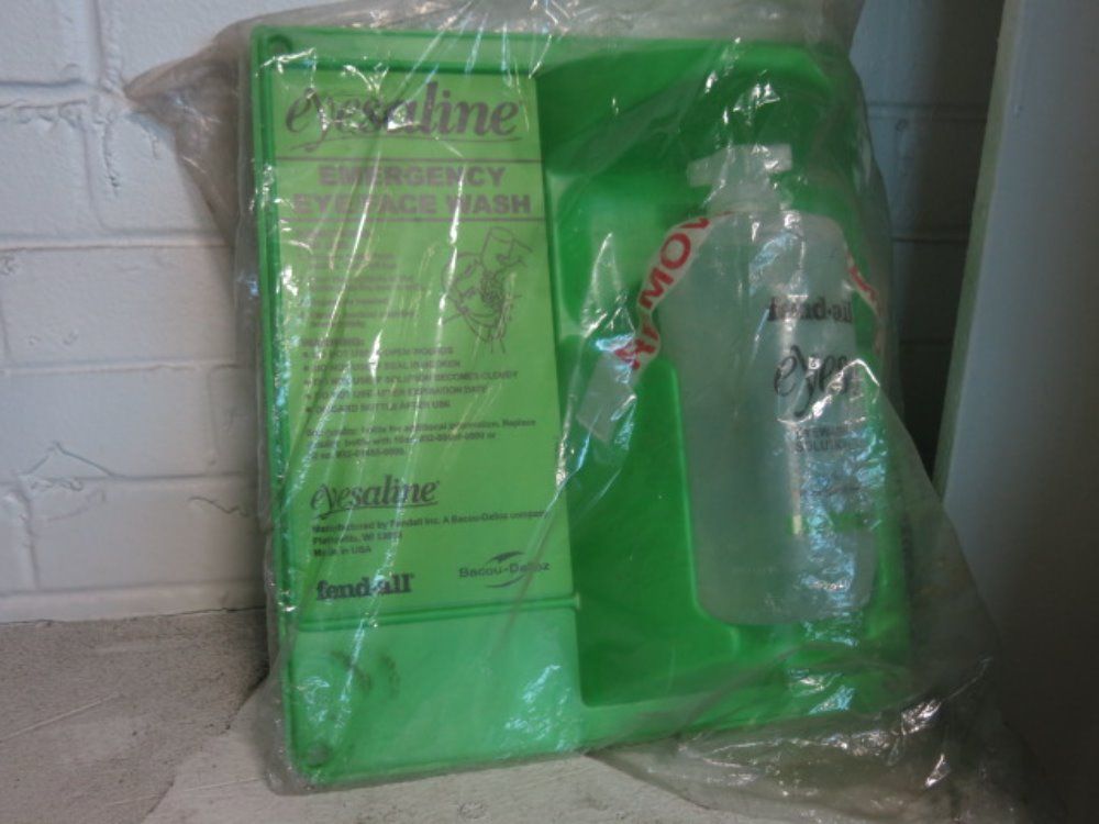 Eyesaline / Fend All Emergency Eye Wash