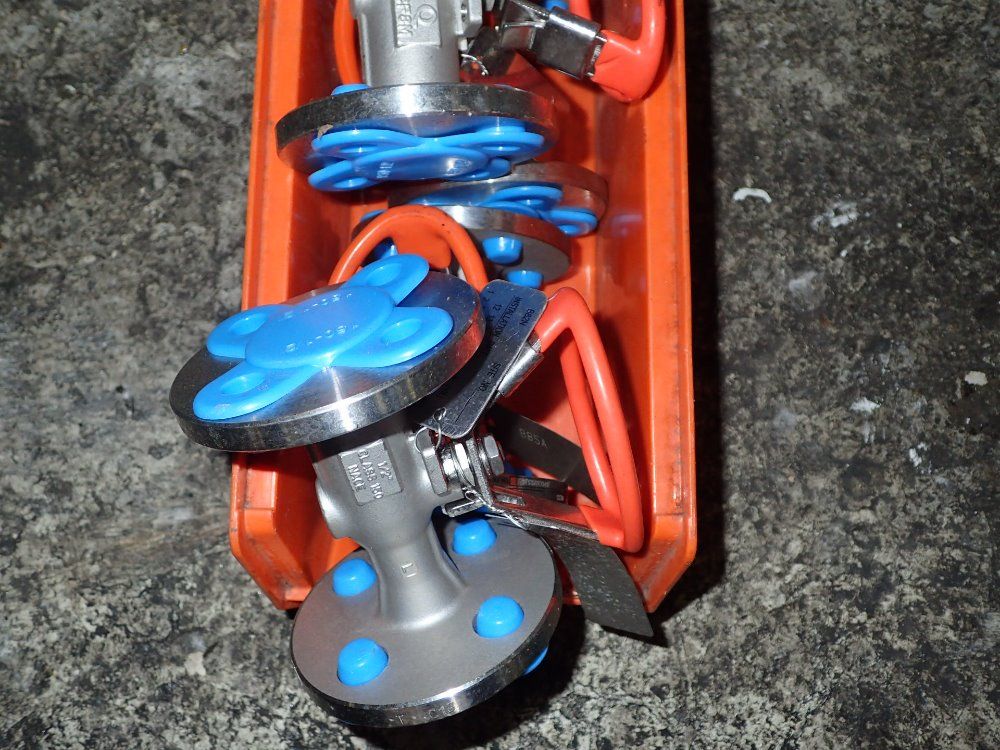 Quadrant S/s Shut Off Valves