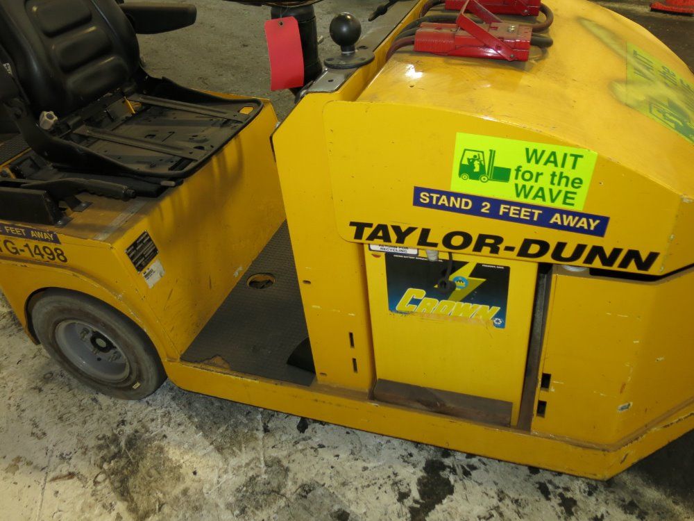 Taylor Dunn Electric Tugger