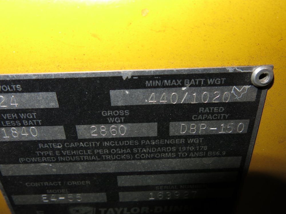 Taylor Dunn Electric Tugger