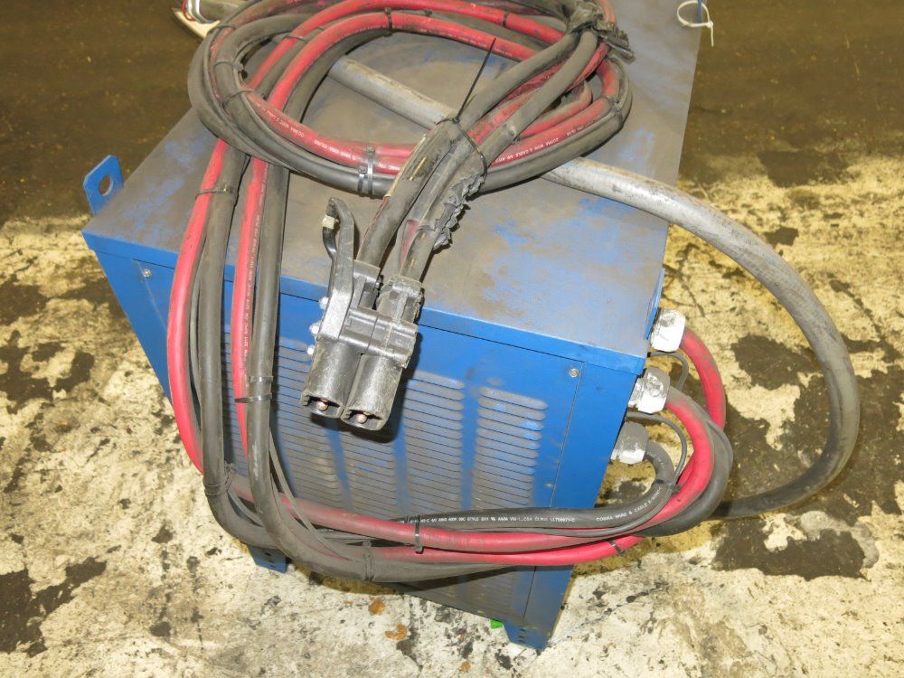 Power Designers Battery Charger