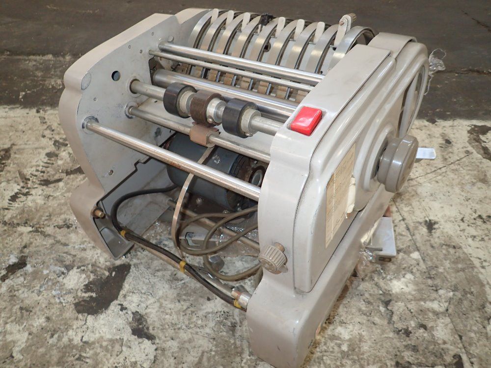 Pitney Bowes Folding Machine