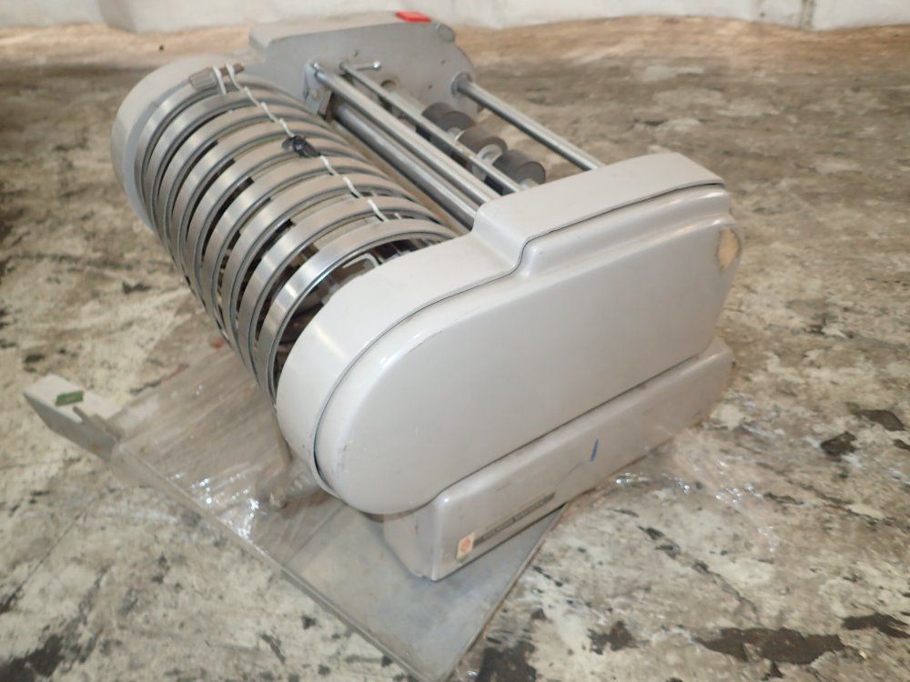 Pitney Bowes Folding Machine