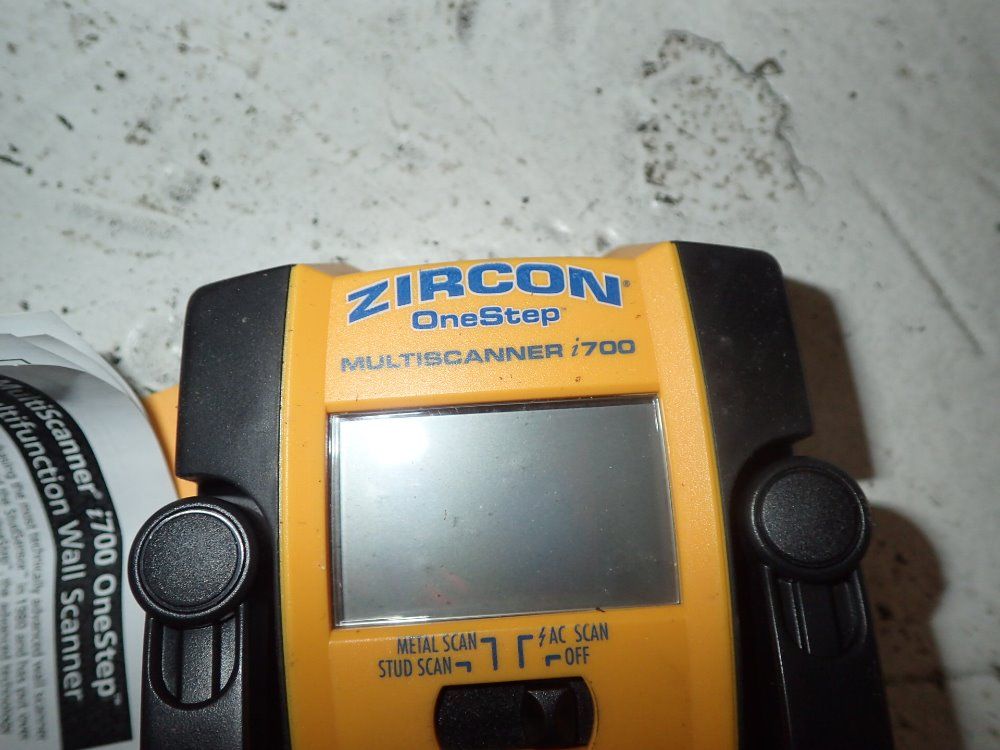 Zircon Multfunction Wall Scanner
