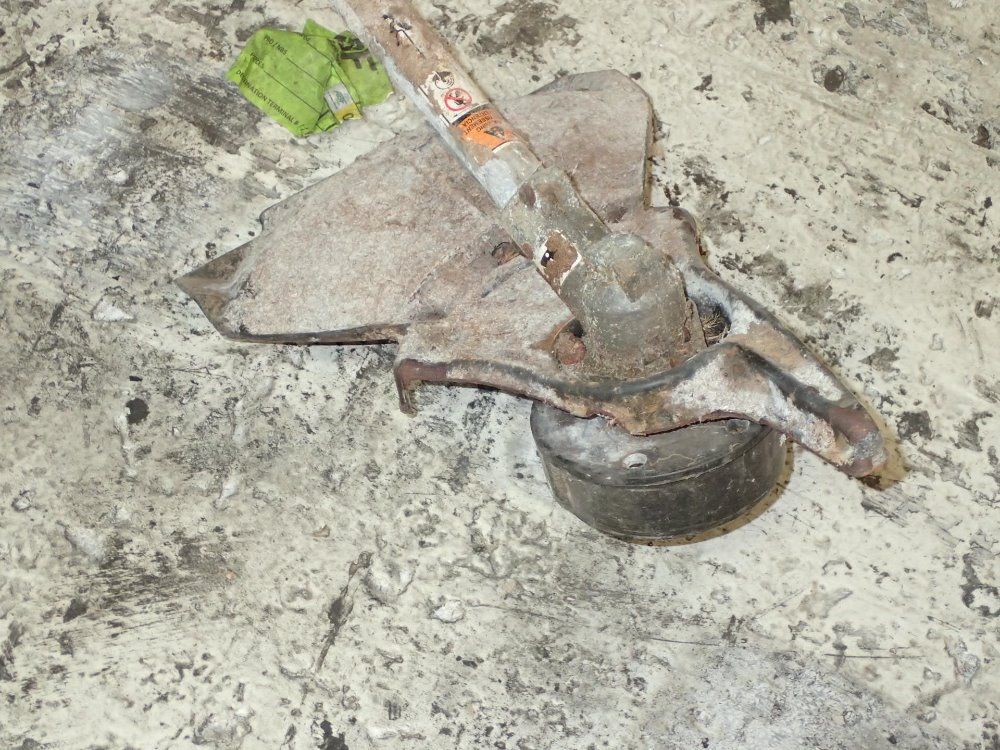 Troy-bilt Gas Powered Lawn Trimmer