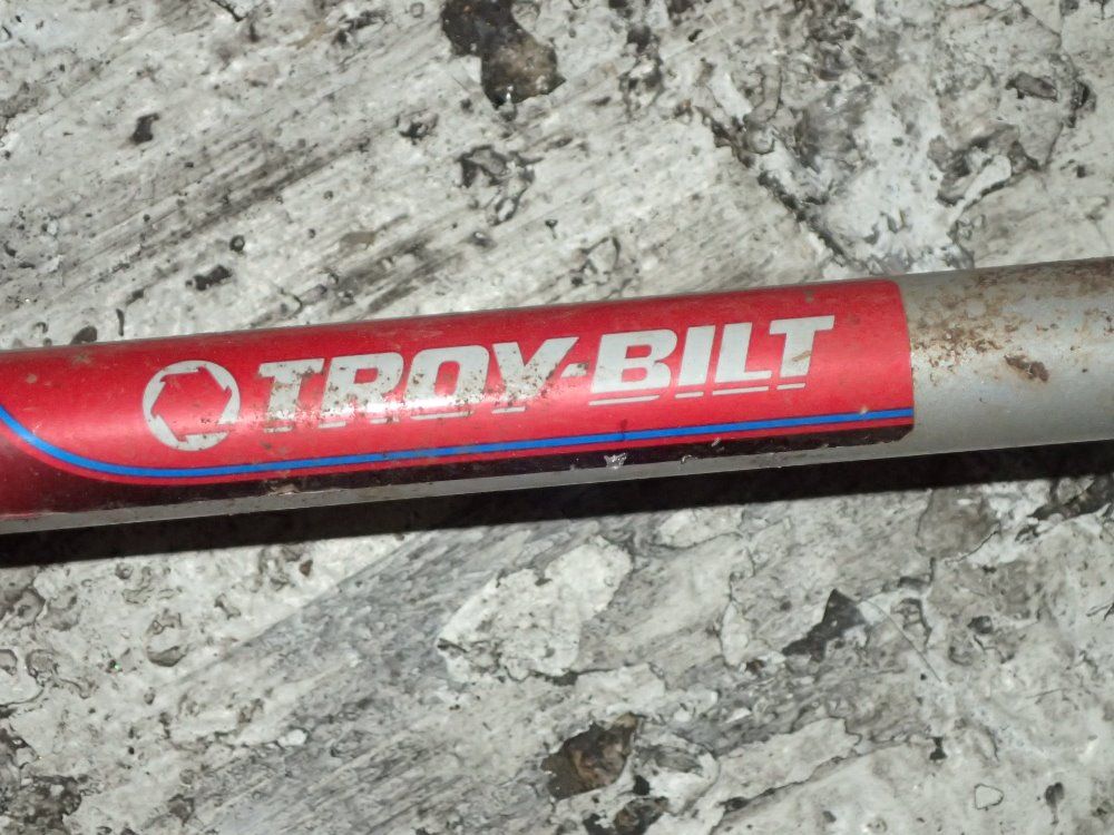 Troy-bilt Gas Powered Lawn Trimmer