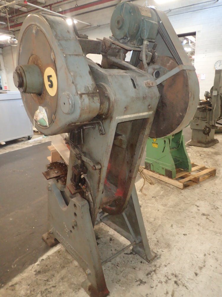 L & J Press Obi Press