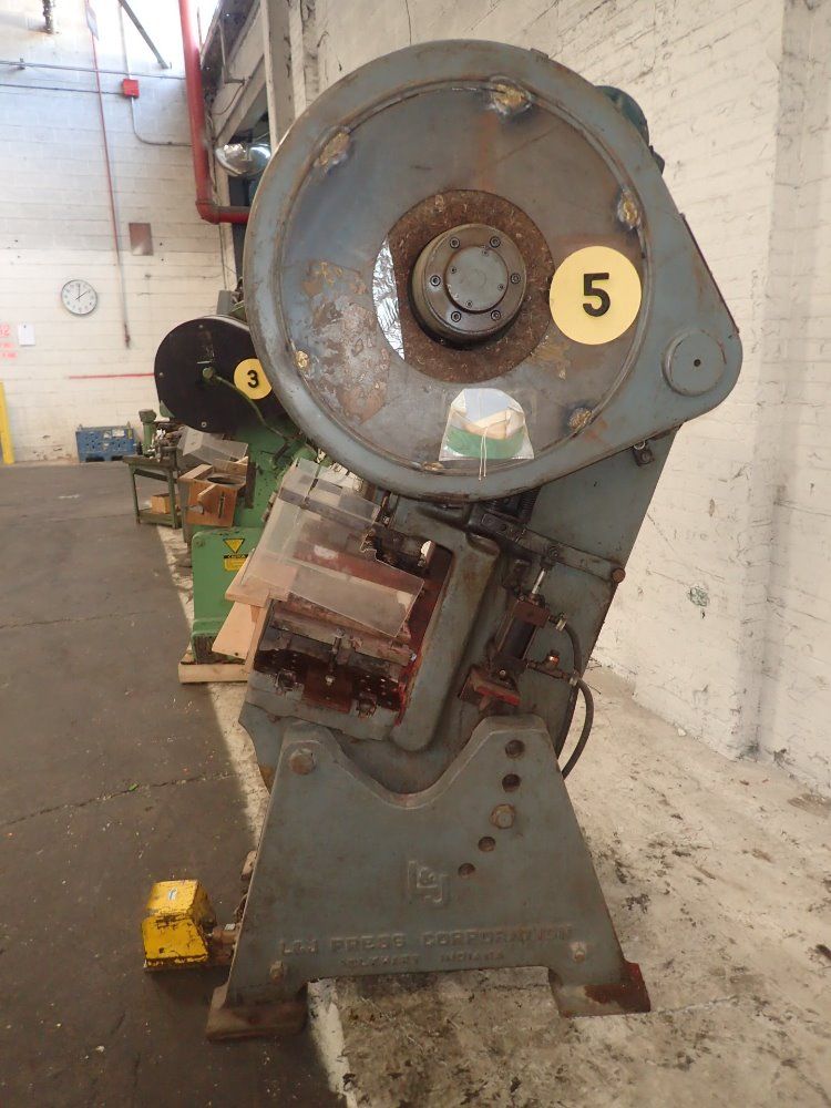 L & J Press Obi Press