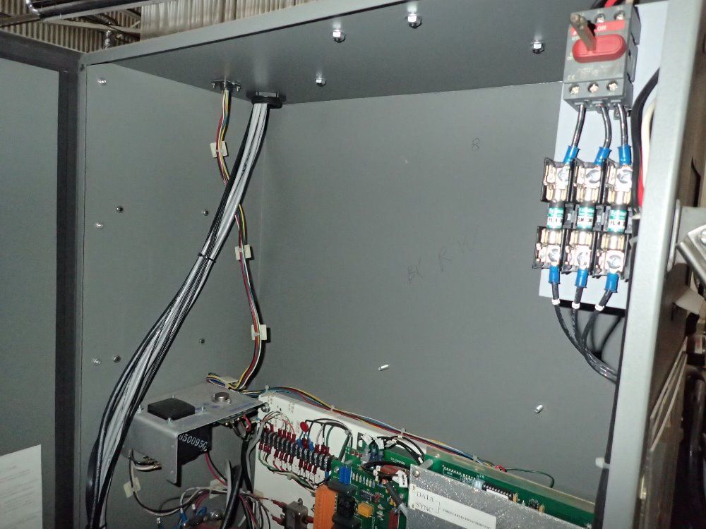 A Trump Cnc Vertical Mill