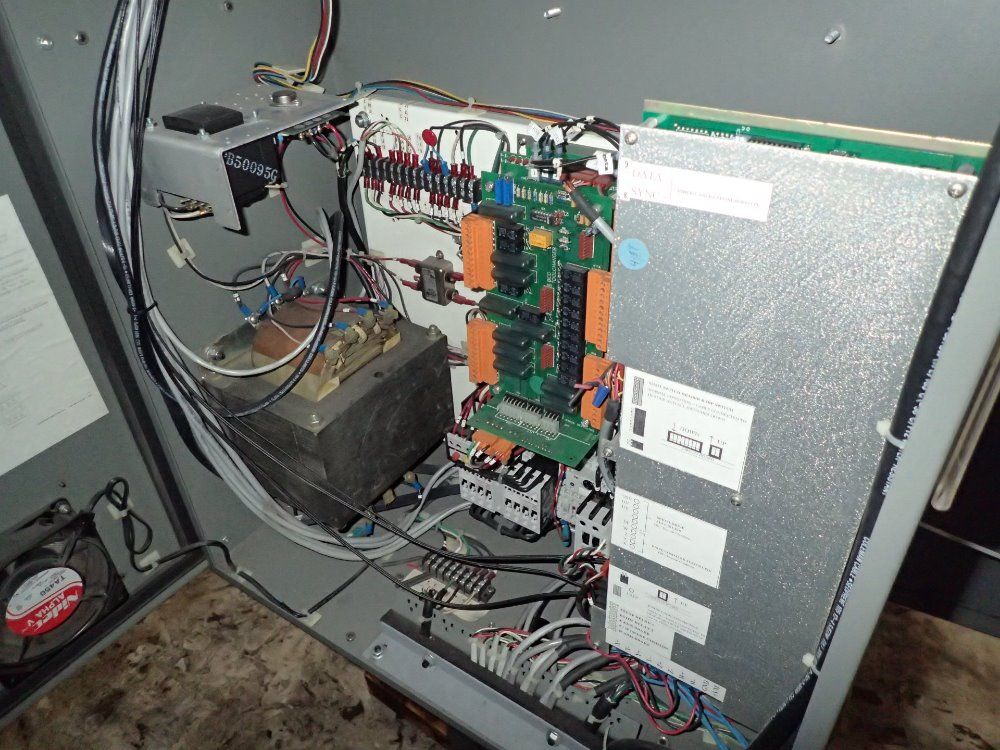 A Trump Cnc Vertical Mill