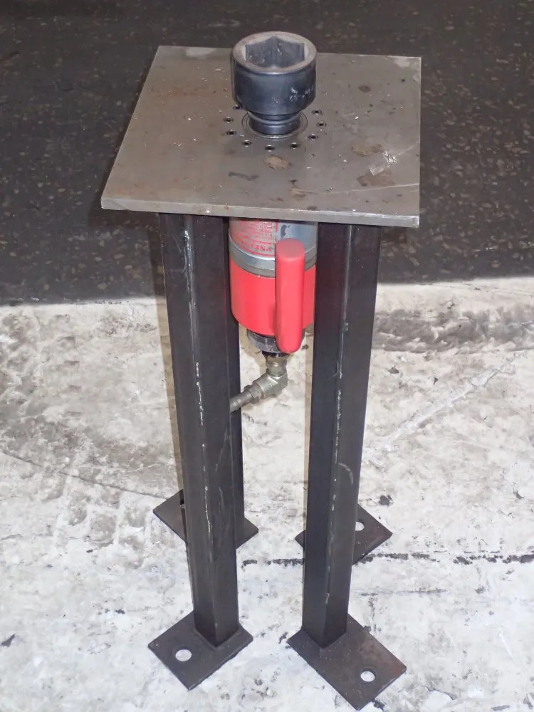 Pneuturque Pneumatic Multiplier