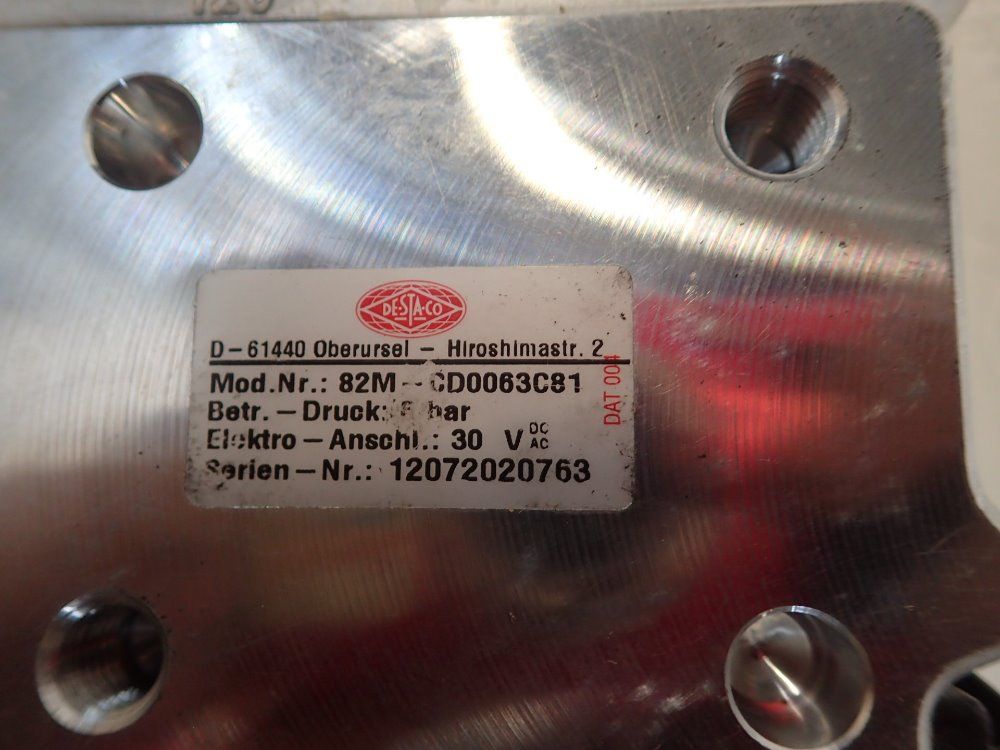 Desta Cylinder / Clamp