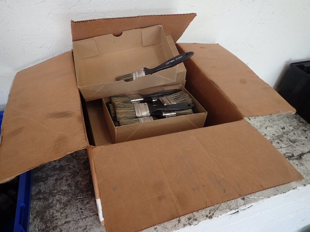 Laitner 1 1/2" Paintbrushes