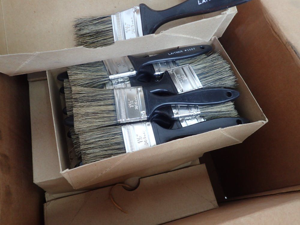 Laitner 1 1/2" Paintbrushes
