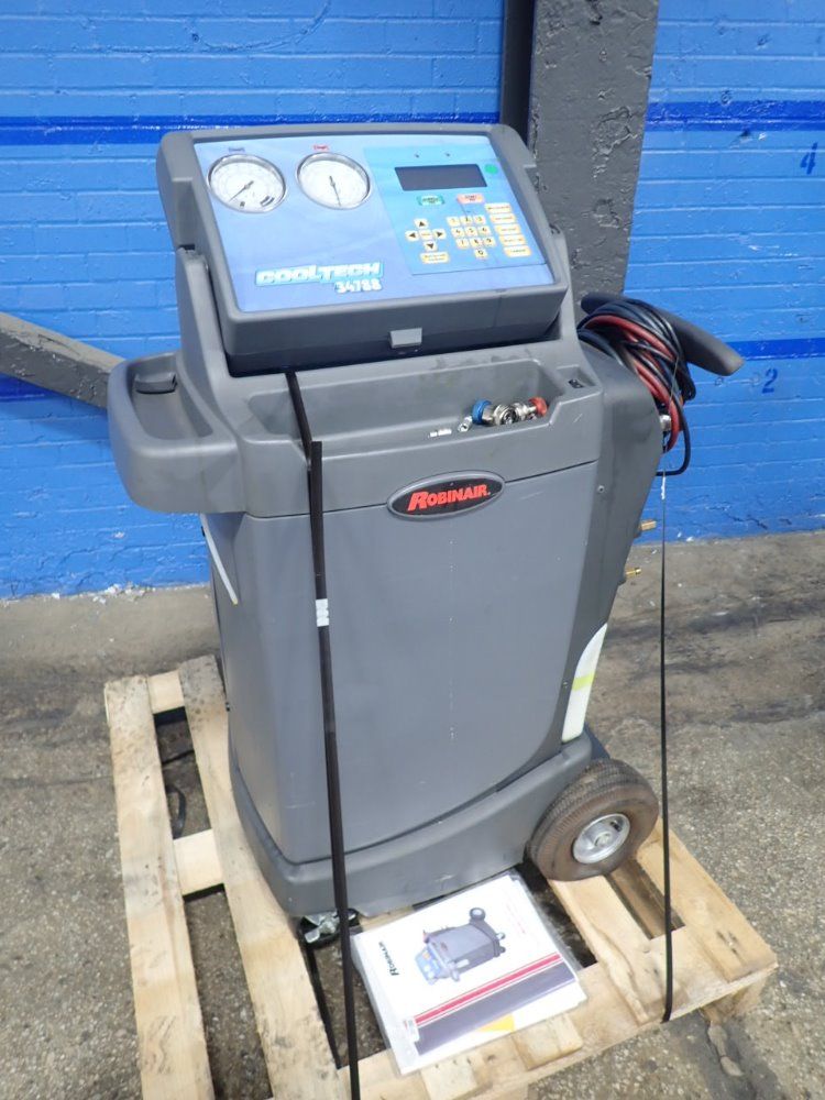 Robinair Refrigerant Recovery, Recycling, Recharge System