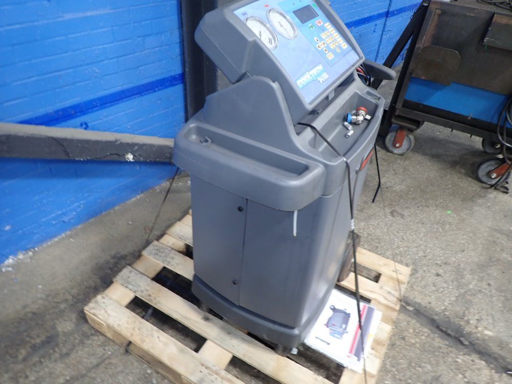 Robinair Refrigerant Recovery, Recycling, Recharge System