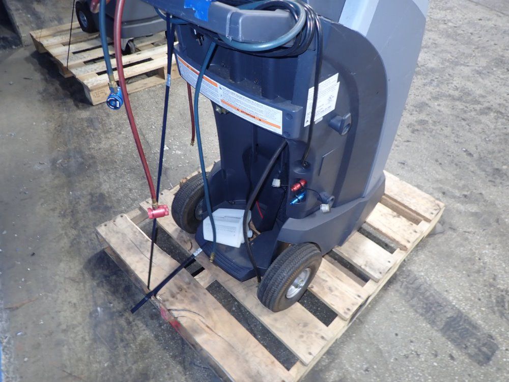 Robinair Refrigerant Recovery, Recycling, Recharge System