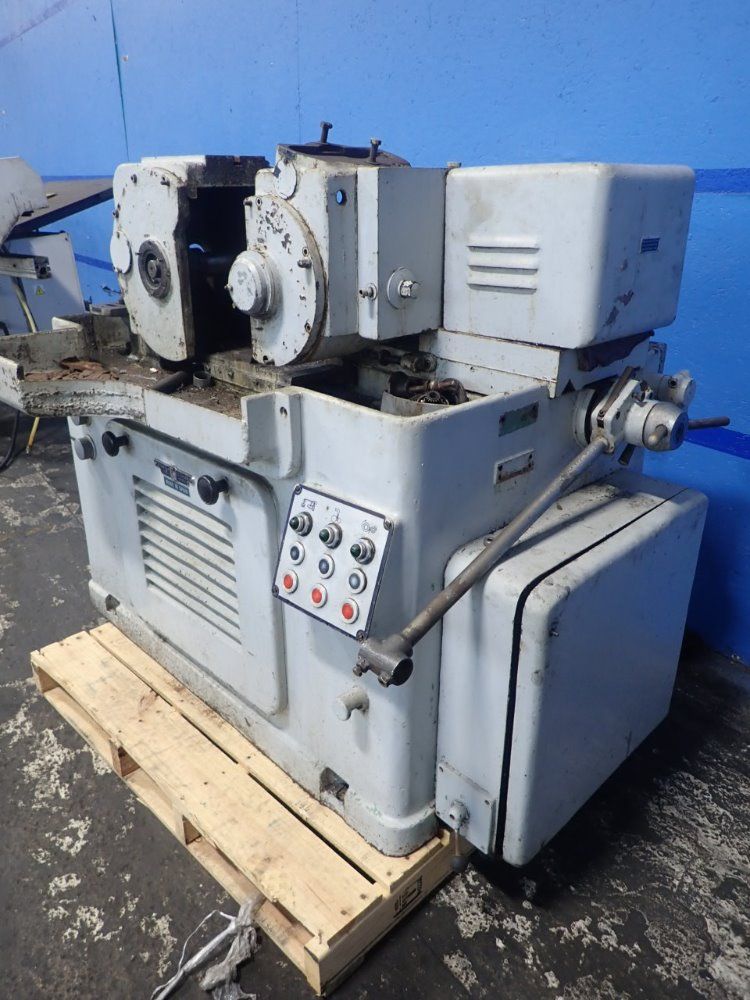 Estarta Ecenarro Centerless Grinder