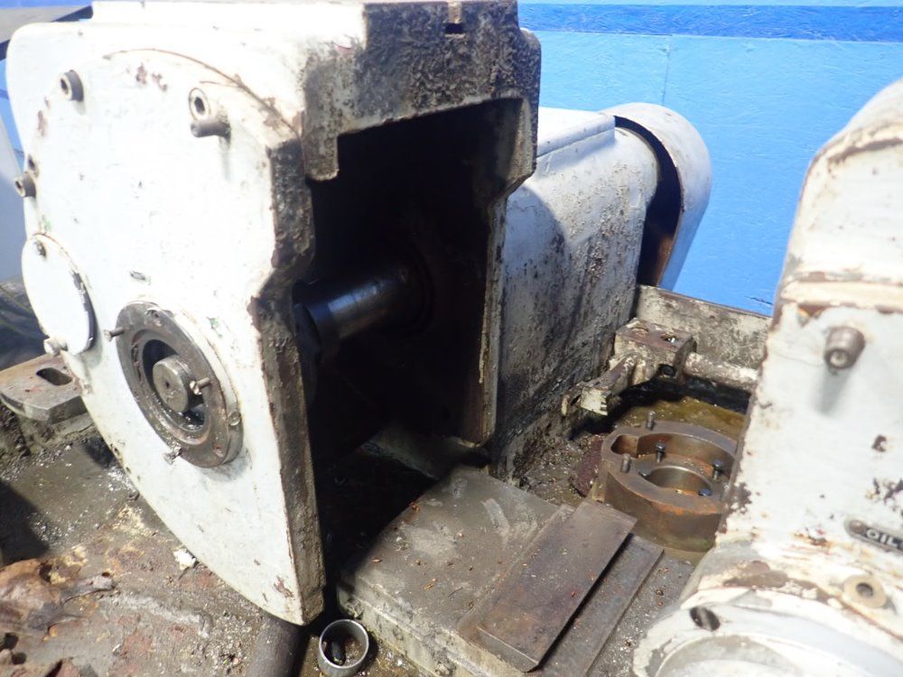 Estarta Ecenarro Centerless Grinder