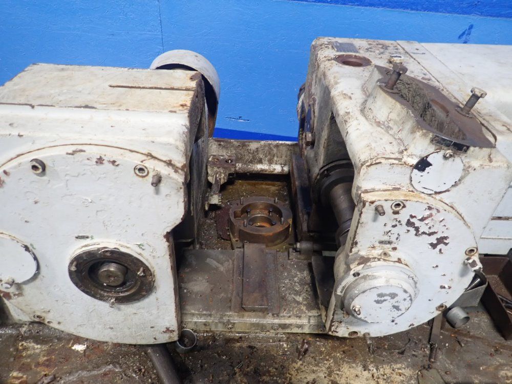 Estarta Ecenarro Centerless Grinder