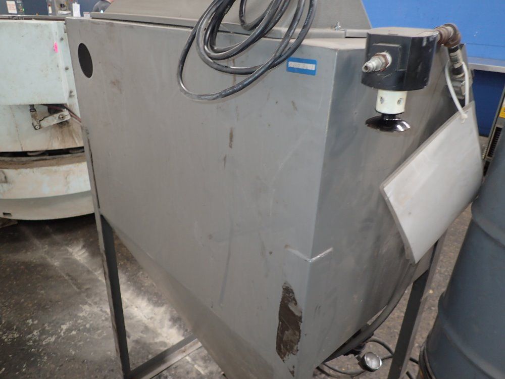 Econ Line Blast Cabinet