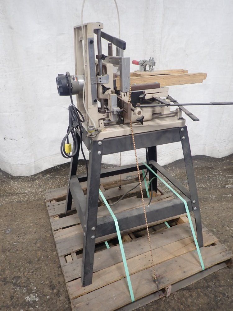 Jds Company Horizontal Router